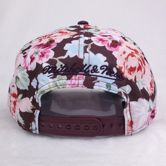 Sacramento Kings Mitchell & Ness Pro Fit Snapback Hat Cap Valentines Day NWT - Picture 5 of 8